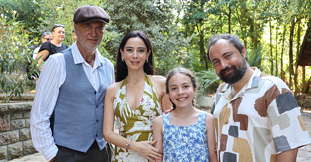 “Baba Beni Güldürsene” filmi sete çıktı