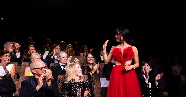 Beterböcek Venedik Film Festivali prömiyerinde ayakta alkışlandı!