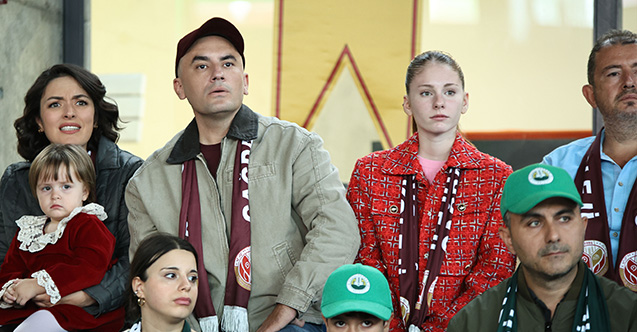 ‘Başka Bir Sen’ Şubat'ta DİSNEY PLUS'TA!