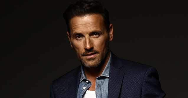 Nikos Vertis’e yoğun ilgi!