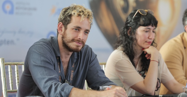  “Sahibinden Rahmet” Antalya'da ayakta alkışlandı