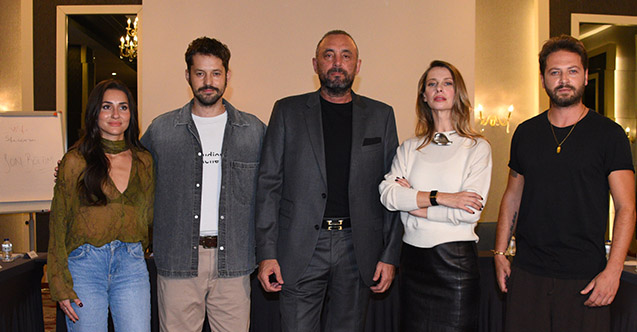 Porno tomosha qiling