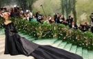 Met Gala'da yıldızlar geçidi!