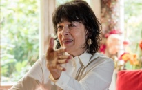 Baba raflarda yerini aldı!