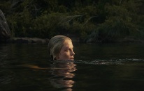 Charlize Theron ve Taron Egerton’ı buluşturan APEX’in tanıtımı geldi