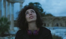 GÜNDÜZ APOLLON GECE ATHENA 27 Mart'ta MUBİ'de!