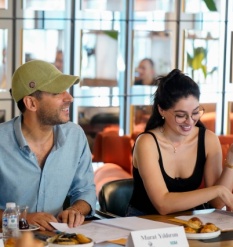 Güller ve Günahlar’ın okuma provasından renkli kareler