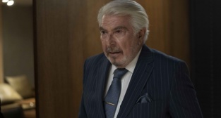 Holding dizisinden yeni kareler