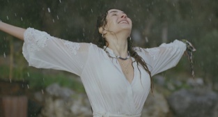 Yüz Yıllık Mucize'den kareler paylaşıldı!