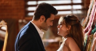 Gülcemal dizisinden yeni fotoğraflar geldi