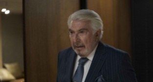 Holding dizisinden yeni kareler