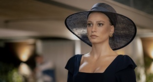 Kimler Geldi Kimler Geçti’nin 2. sezonundan kareler