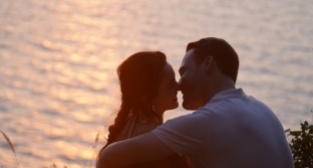 Ya Çok Seversen'in yeni bölümünden kareler geldi