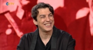 Norm Ender "Parla"nın hikayesini ilk kez anlattı!