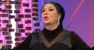 Işın Karaca'dan 'şarkı söylerken çok bağırıyor' eleştirilerine yanıt