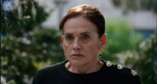 Nur Sürer, Camdaki Kız'a böyle veda etti!