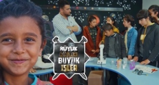 Büyük Düşler Büyük İşler’in öğretmenlerinden mesaj var