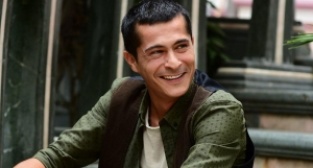 Bu kez sesiyle büyüledi