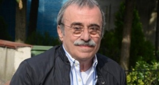 Şevket Altuğ Süper Baba'nın sırrını anlattı