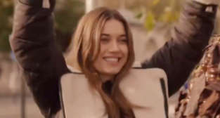 Yalı Çapkını setinde Afra Saraçoğlu'na doğum günü sürprizi