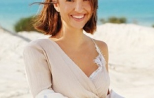 Ayşe Özyılmazel'e Sezen Aksu dokunuşu