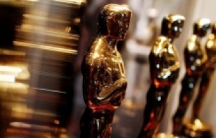 Irkçılığa sessiz kalmadı