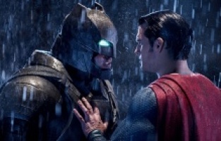 Batman V Superman: Adaletin Şafağı bu akşam atv'de