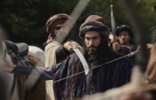 2. bölümüyle de zirveyi korudu!