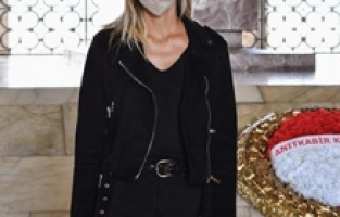 Brezilyalı Jessica May'den Ata'ya saygı duruşu