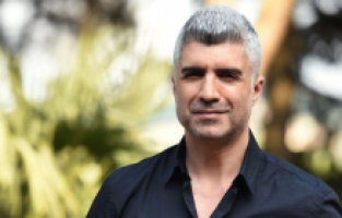 Özcan Deniz'den bir dizi daha
