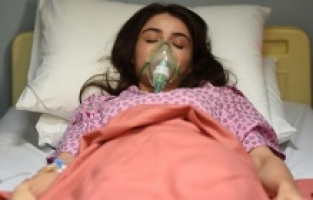 Halide yaşam savaşı veriyor