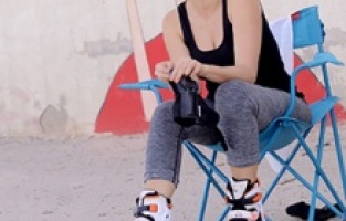 Set arasında paten kayıyor