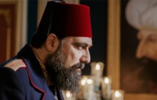 Abdülhamid büyük çıkmazda