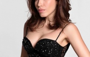 Burcu Güneş'ten yeni albüm