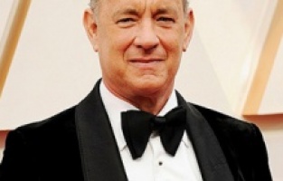 Elvis Presley filmi 7 ay ertelendi