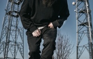 Aga B yeni şarkısı “Eyvah”la sevenleriyle buluşuyor