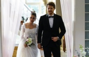 Nehir ve Tarık evleniyor