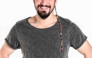 Çanakkale Zaferi'nin 106. yılında 106 fidan bağışı yaptı