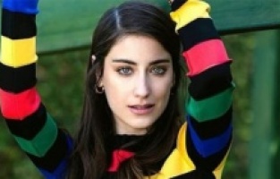 "Dizi oyuncularını hep küçümsediler"