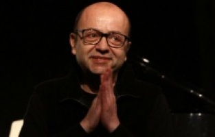 Selim İleri hastaneye kaldırıldı