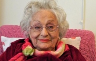 Usta isim Altan Karındaş hayatını kaybetti