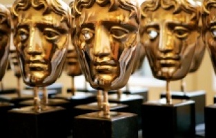 2021 BAFTA Ödülleri sahiplerini buldu