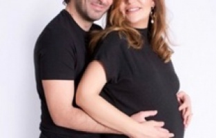 Didem Balçın oğlunu kucağına aldı!