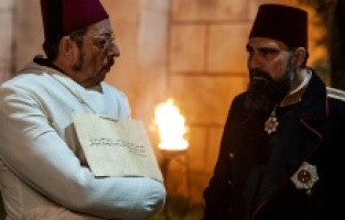 Düşman haremin içinde