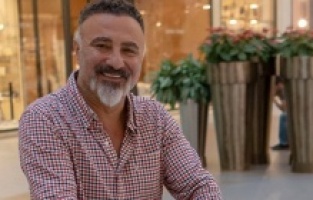 Usta isim Parasite filminin yapımcısıyla anlaştı!