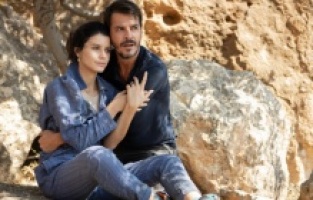 Atiye final sezonuyla 17 Haziran'da Netflix'te!