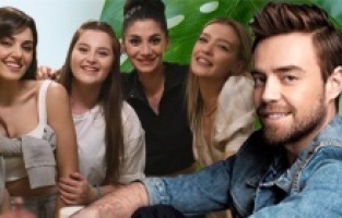 Hande'nin arkadaşıyla aşk mı yaşıyor?