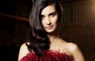 Tuba Büyüküstün, Rusya'da reklam yüzü oldu