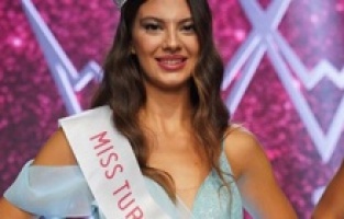Miss Turkey 2021 birincisi Dilara Korkmaz seçildi!