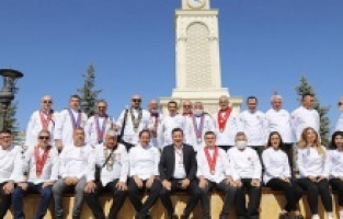 Aşçı Dede temalı "Konya GastroFest" açılışını yaptı